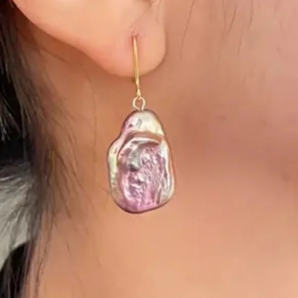 Vintage Irregular Baroque Natural Freshwater Peal Dangle Earrings. - Picture 2 of 7